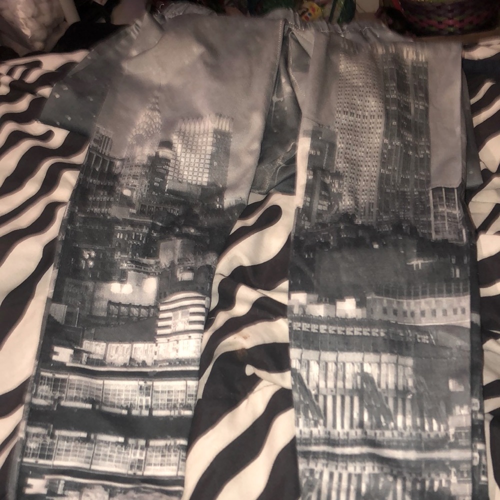 city designed grey leggings
